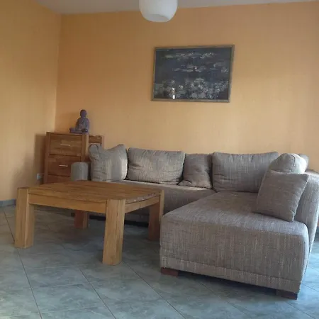 Ferienhaus Kranich Am Paelitzsee _ بيت للعطل *